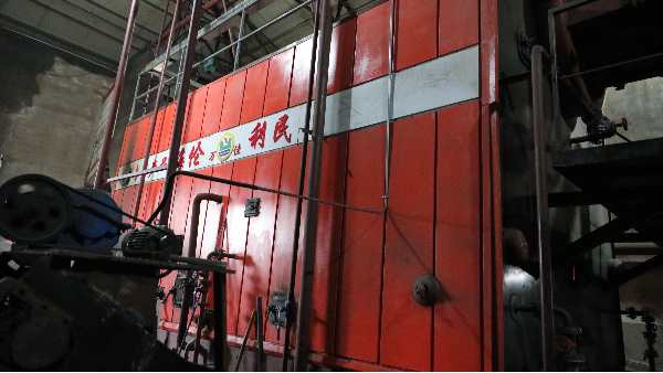 燃煤改秸稈直燃鍋爐供暖，燃料成本省一半