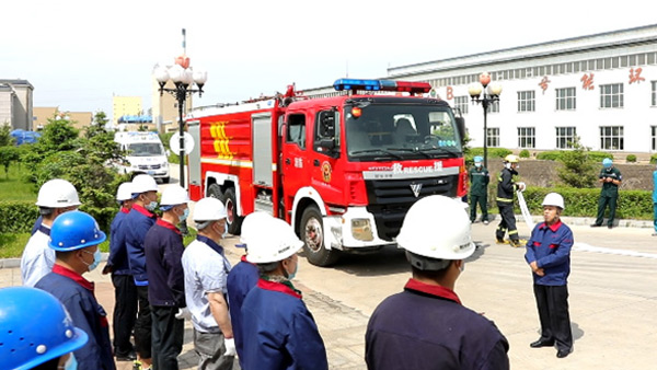 海倫市利民萬佳鍋爐開展政企聯動安全生產應急演練活動